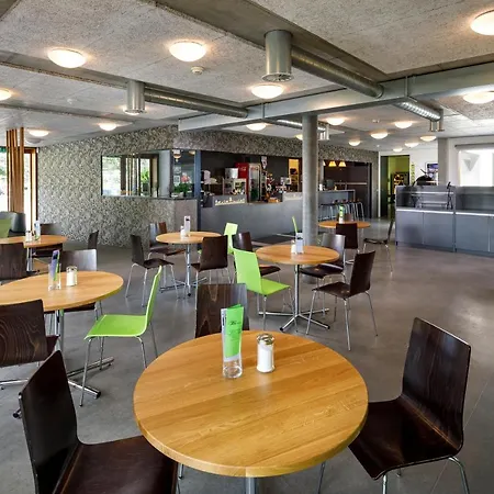 Backpackers Sonnenhof - Hostal Entrelagos