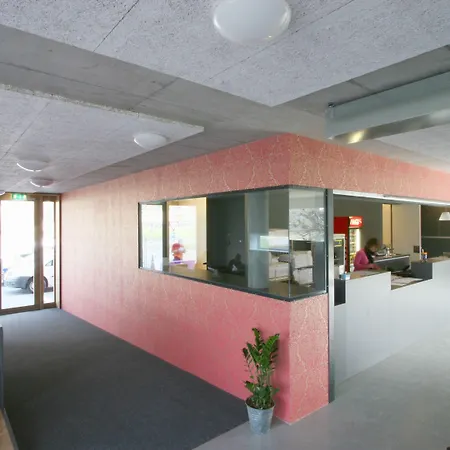 Backpackers Sonnenhof - * Interlaken