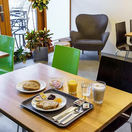 Backpackers Sonnenhof - *