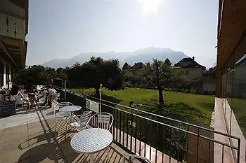 Hostal Backpackers Sonnenhof - *