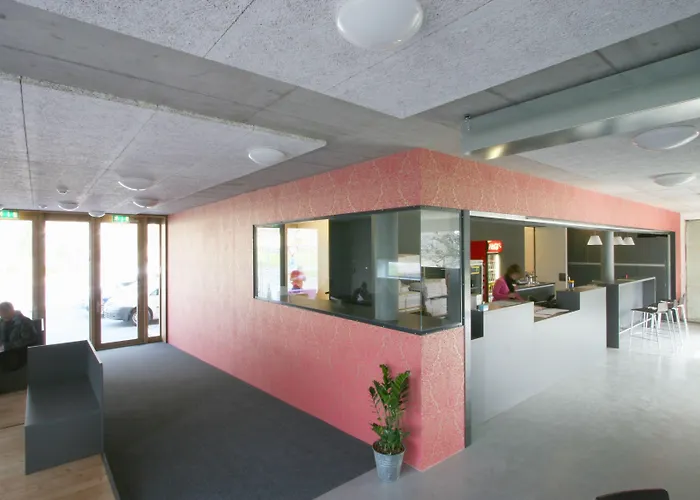 Backpackers Sonnenhof - * Интерлакен