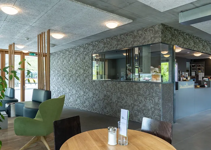 Backpackers Sonnenhof - * Интерлакен