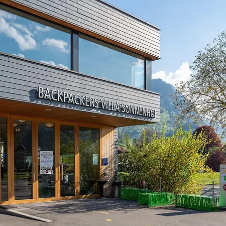 Ostello Backpackers Sonnenhof - *
