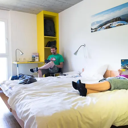 Backpackers Sonnenhof - *